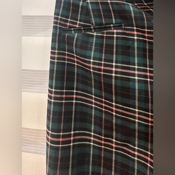 Ann Taylor Slacks NWT Sz 0P - Picture 2 of 3